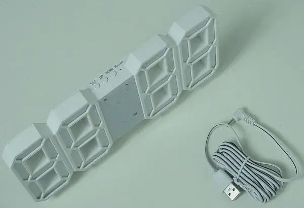 Часы электронные настольные LY-1089 белые с будильником, встроенный календарь, термометр