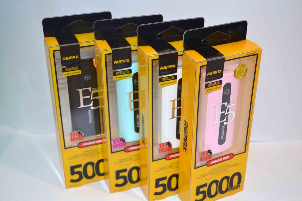 Внешний аккумулятор Power Bank 5000mAh Remax