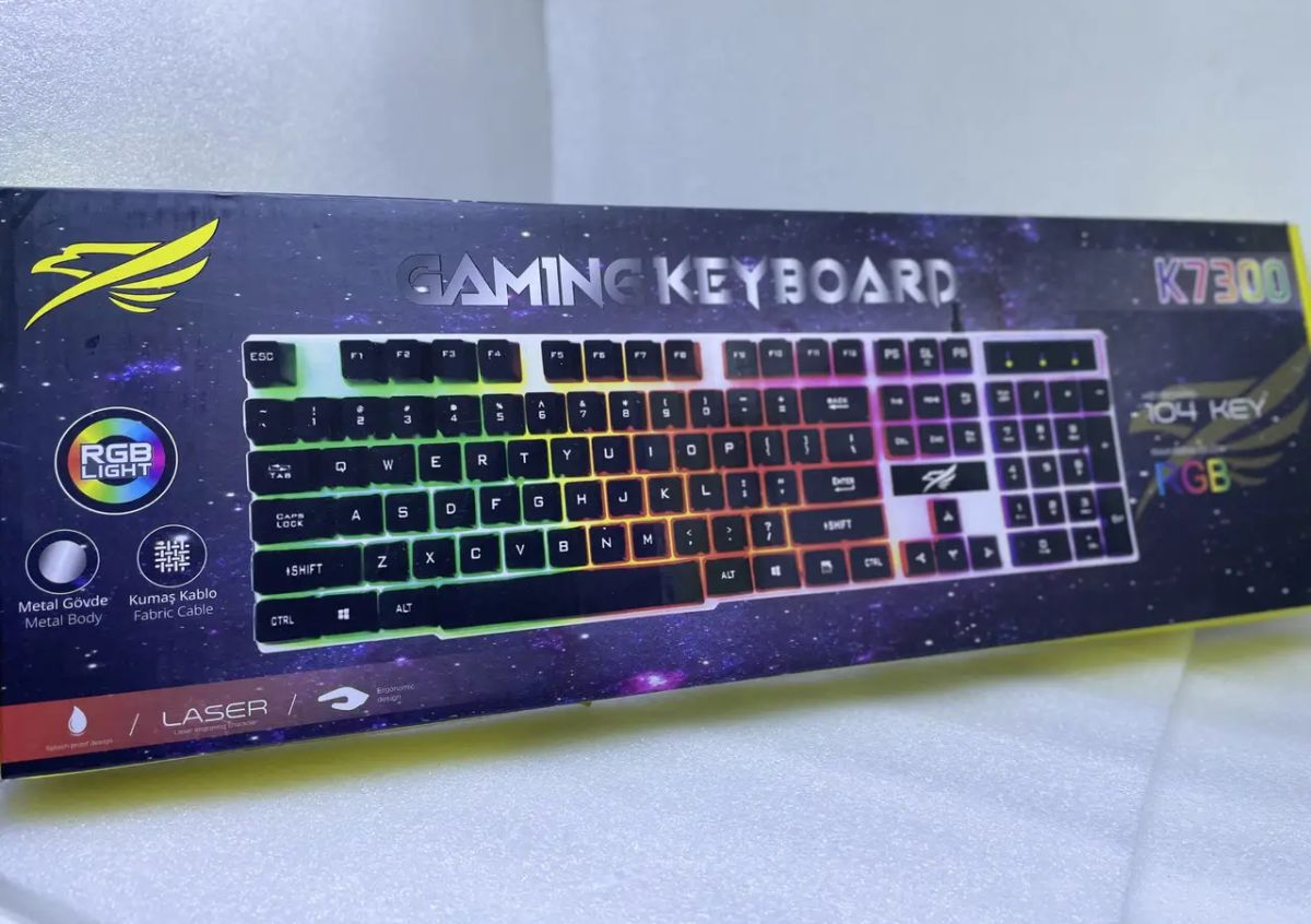 Клавиатуры KT-7300 / K-7300 С Подсветкой RGB, геймерская проводная USB яркая удобная функциональная игровая клавиатура ENG/RUS для ПК,для компютера для игр и для повседневной работы на русском