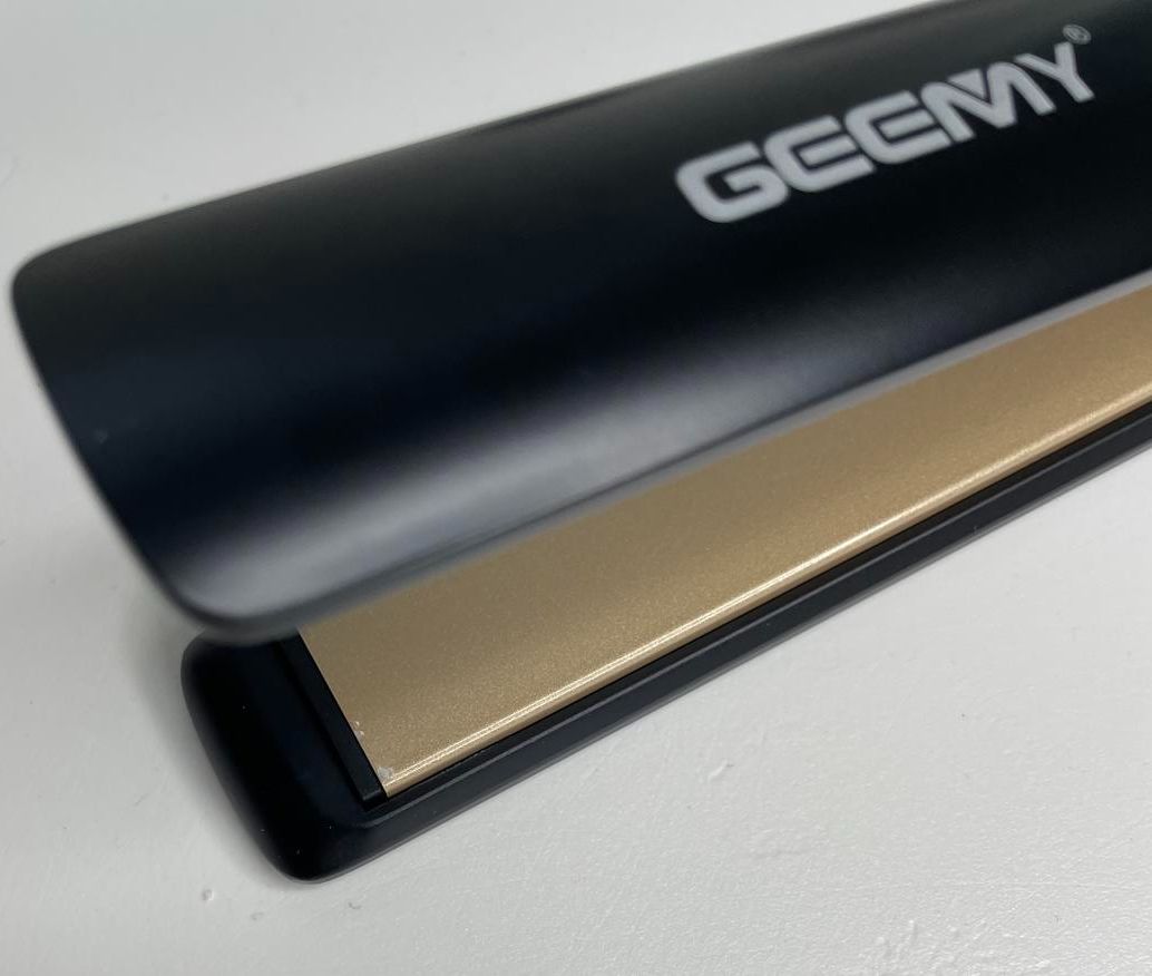 Выпрямитель утюжок для волос Gemei GM-416 стайлер с LED дисплеем, 5 температурных режимов
