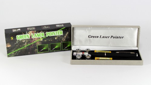 Мощнейшая Лазерная указка зеленого цвета + 5 насадок! Лазер 5 в 1