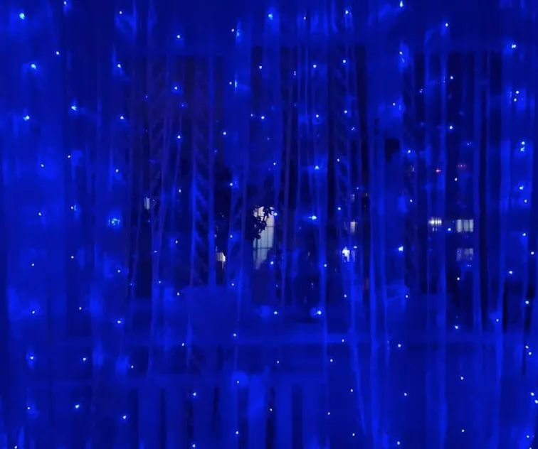 Гирлянда Штора водопад синяя 2x2 м роса 160 led B-9 на медной проволоке светодиодная Xmas LED