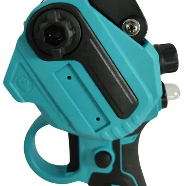 Аккумуляторная мини пила Makita 8" 48V с масляным баком 24V 5.0ah с 2 АКБ для обрезки и ухода за деревьями