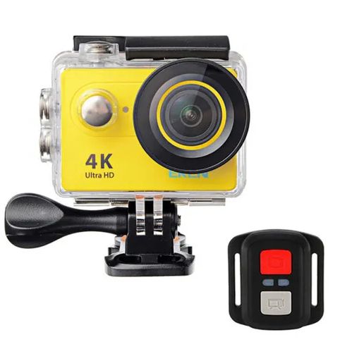 Спортивная универсальная видео экшн-камера Waterproof Sport Action Camera WiFi 4K Ultra HD D800 портативная компактная прочная с пультом, аква боксом и набором креплений для съемки в экстремальных условиях и во время движения, съемки под водой до 30м